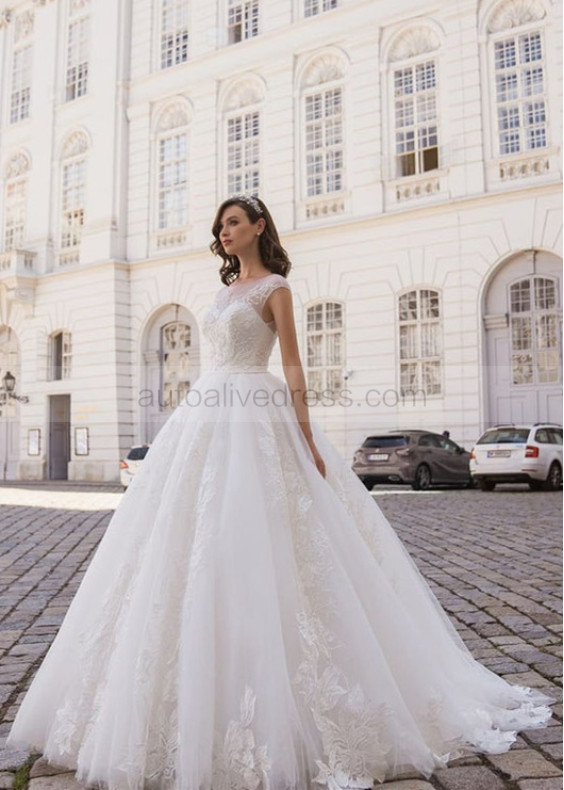 Ivory Lace Tulle V Back Floral Wedding Dress